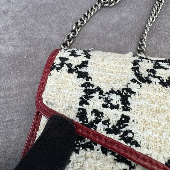 Gucci GG Tweed Dionysus Flap Wallet on a Chain - Picture 7 of 16